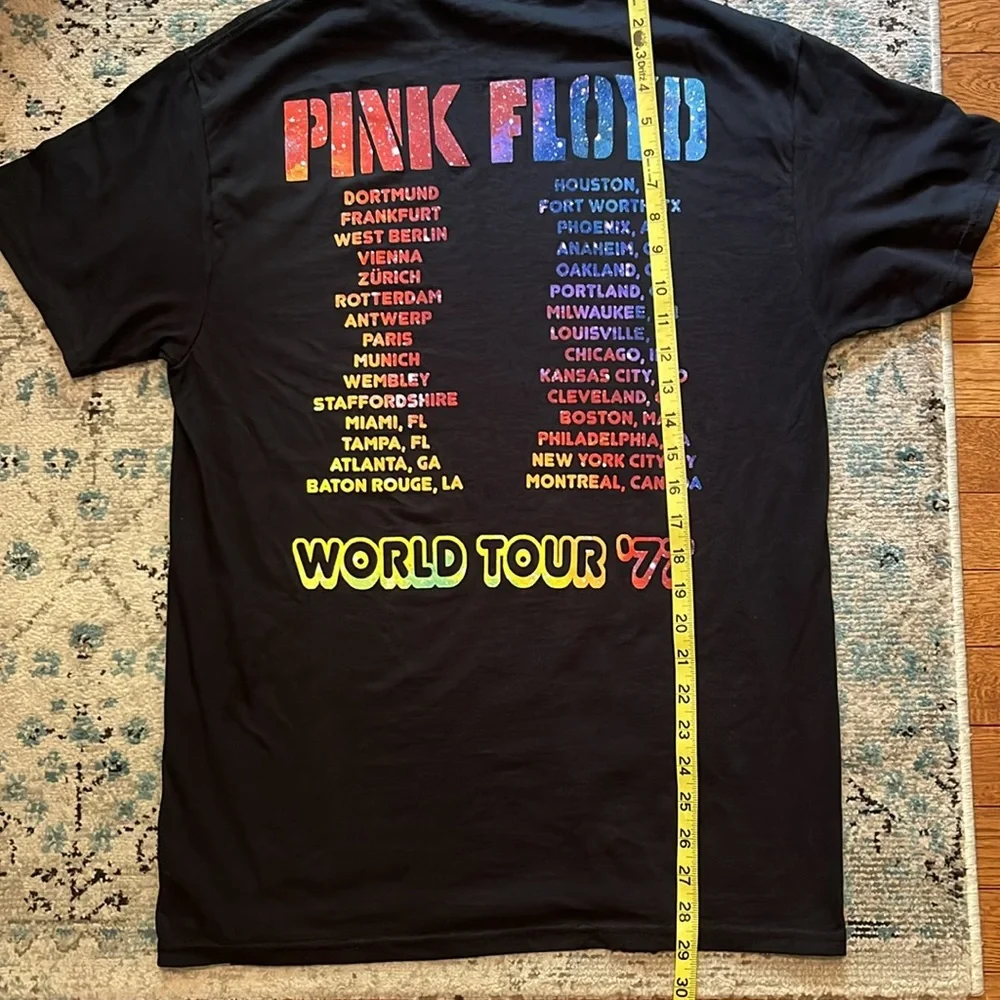 NWT Forever 21 Pink Floyd World Tour 1977 Retro Graphic Tee - Picture 13 of 15